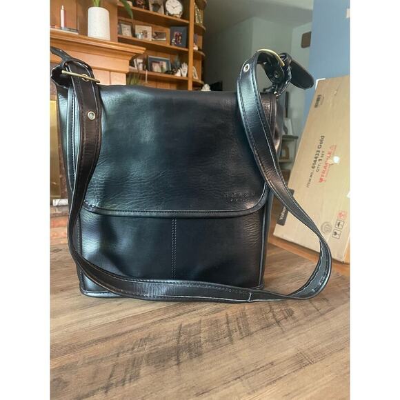 Vintage Coach 90s Whitney TN9085 Duffle Crossbody - Picture 1 of 9